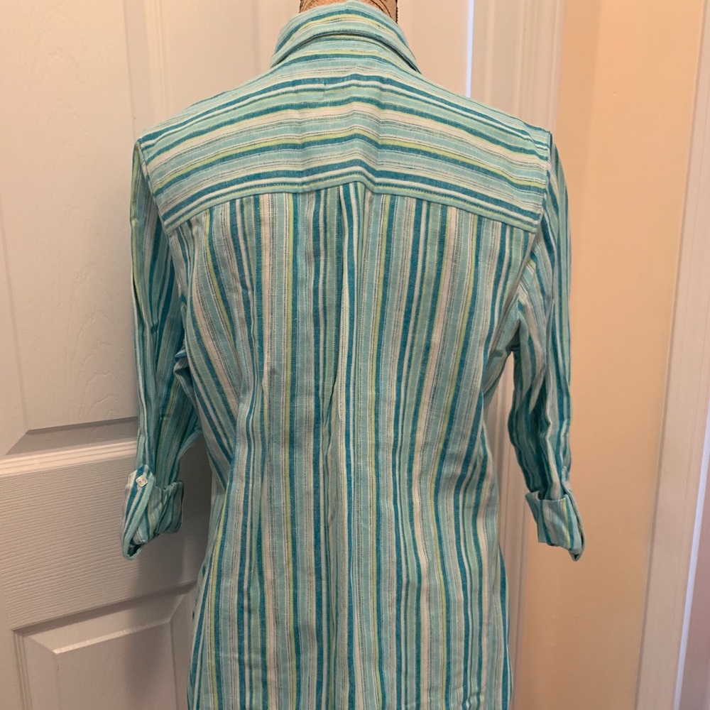 Button up Blouse - Picture 2 of 4